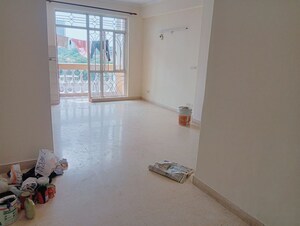 Room in 3.5 BHK Apartment at Parsvnath Green Ville, Sector 48 – for Rent