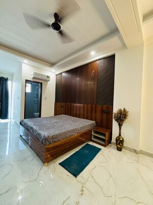 Bedroom in Studio Builder Floor at Sector 51 – for Rent