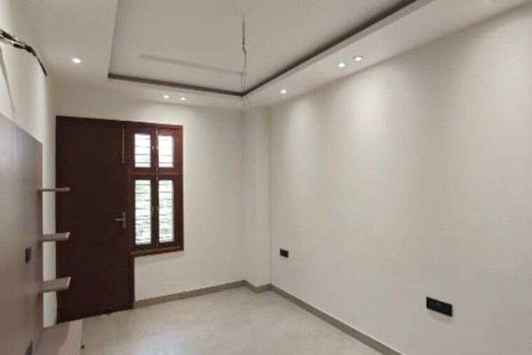 Room, sector 7 3 Bedroom 2250 Sq.Ft. Builder Floor In Sector 7 Gurgaon 10606610