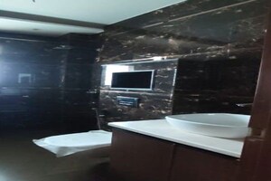 Team Area in 3 BHK Builder Floor at Sector 7 – for Sale