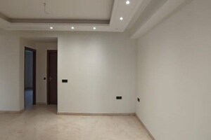 Room in 3 BHK Builder Floor at Sector 7 – for Sale