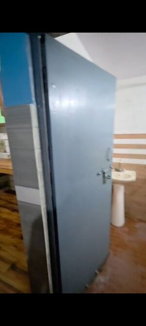 1 BHK Builder Floor For Rent in Sector 19