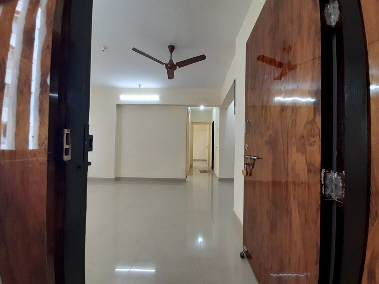 Bathroom, shiv-dham-apartment 2 Bedroom 900 Sq.Ft. Apartment In Goregaon East Mumbai 10605739