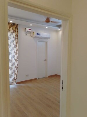Room in 4 BHK Penthouse at Emaar Gurgaon Greens, Sector 102 – for Rent