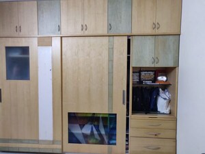 Furnished Amenities in 4 BHK Builder Floor at Hsr Layout – for Rent
