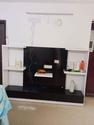 Furnished Amenities in 3 BHK Apartment at Nirala World Estate I, Tech Zone 4 Greater Noida – for Rent
