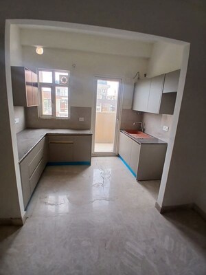 3 BHK Apartment For Rent in Express One, Vasundhara Sector 14