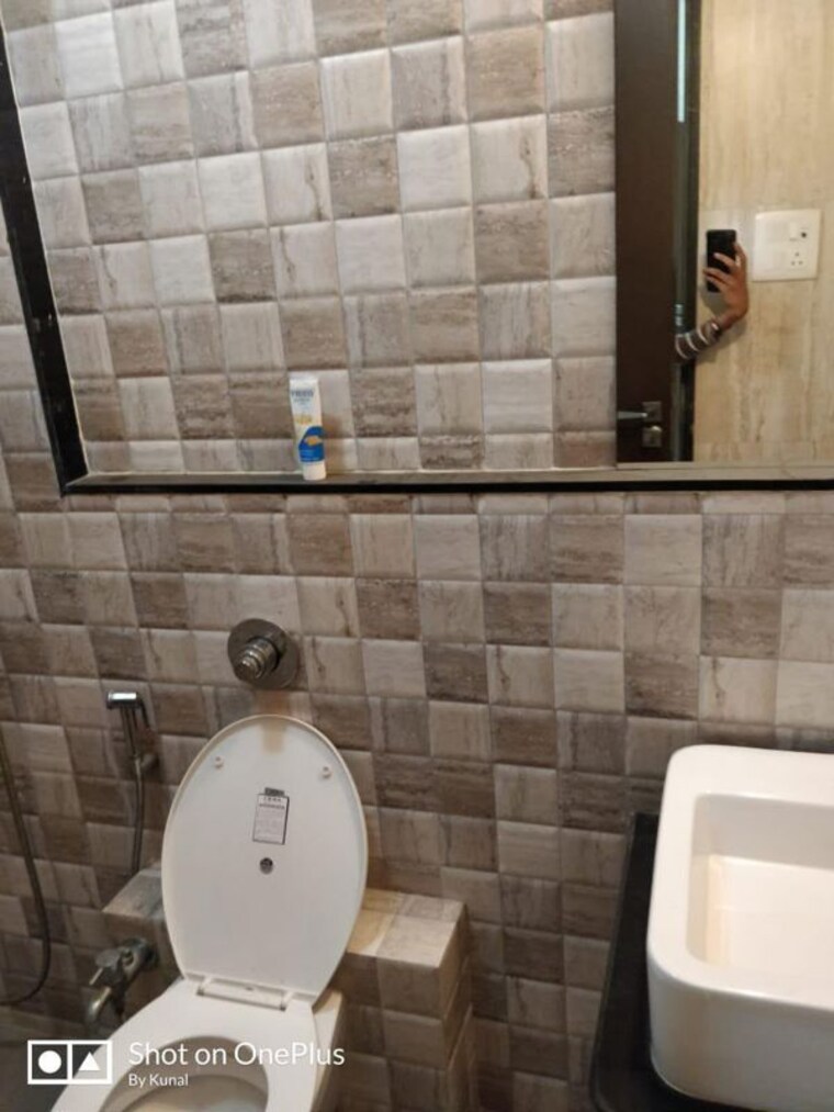 Bathroom, chembur 4 Bedroom 1650 Sq.Ft. Apartment In Chembur Mumbai 10606529