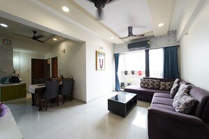 2 BHK Apartment For Sale in Narol