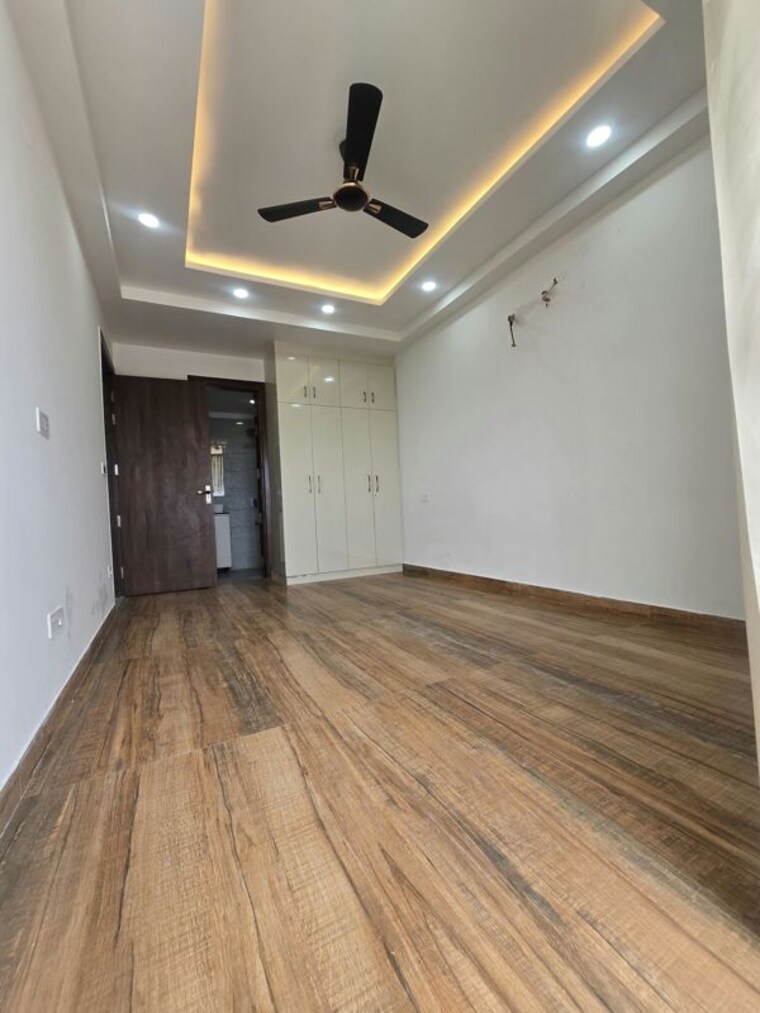 Room, chattarpur 3 Bedroom 1500 Sq.Ft. Apartment In Chattarpur Delhi 10605748