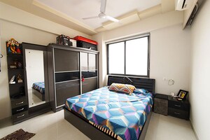 Bedroom in 2 BHK Apartment at Narol – for Sale