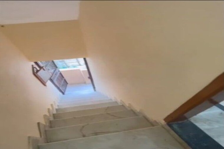 undefined, sector 7 3 Bedroom 60 Sq.Yd. Independent House In Sector 7 Gurgaon 10606689