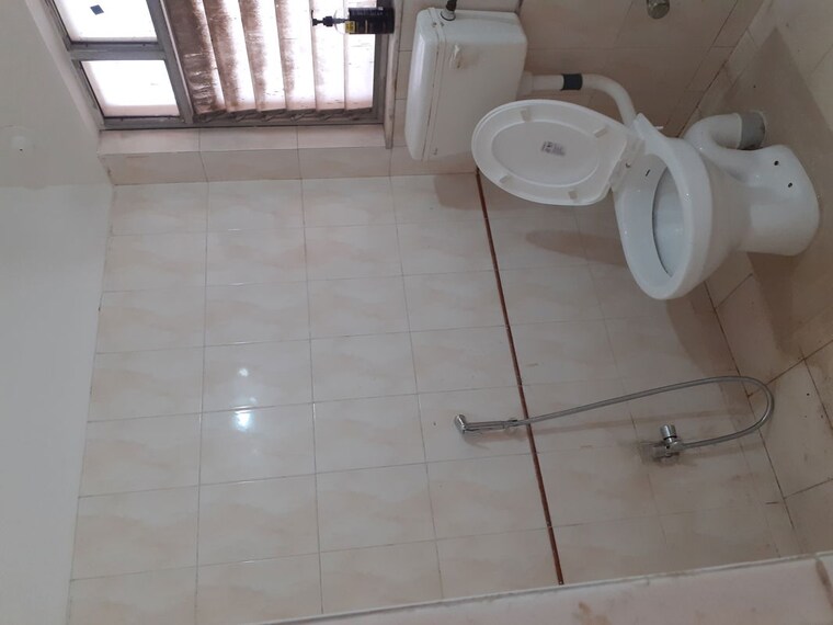 Bathroom, kumar-samruddhi-society 2 Bedroom 1050 Sq.Ft. Apartment In Vishrantwadi Pune 10606637