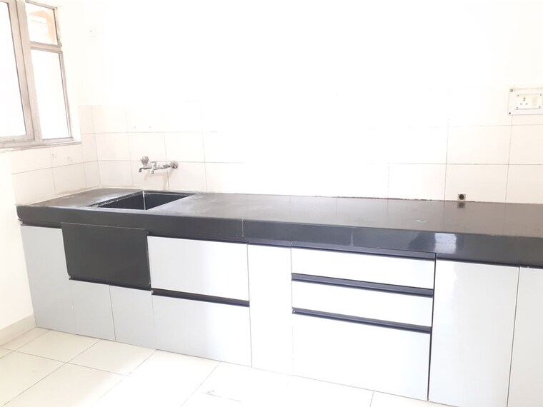 Kitchen, kumar-samruddhi-society 2 Bedroom 1050 Sq.Ft. Apartment In Vishrantwadi Pune 10606637