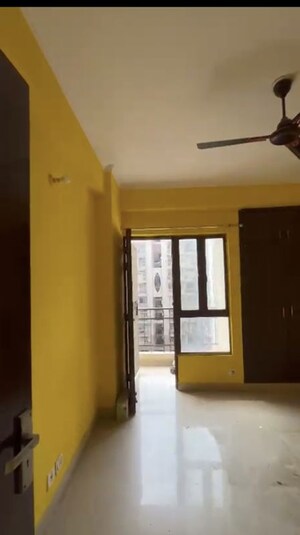 Room in 2 BHK Apartment at SG Impressions 58, Raj Nagar Extension – for Rent