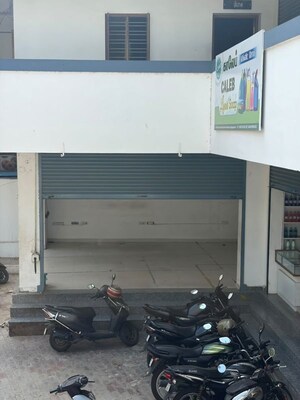  Shop – Exterior View View at Azhagappapuram - for Rent