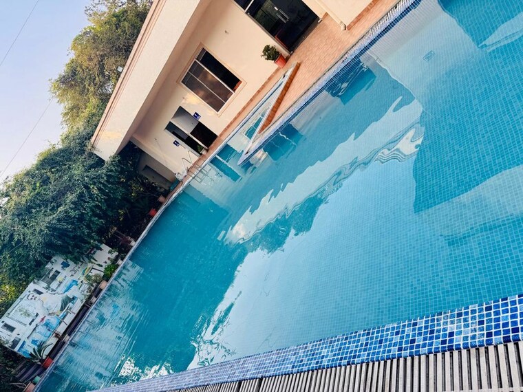 Swimming Pool, royal-county-chs 4 Bedroom 2000 Sq.Ft. Independent House In Nalasopara West Palghar 10606723