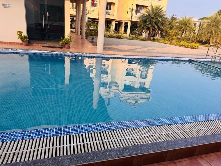 Swimming Pool, royal-county-chs 4 Bedroom 2000 Sq.Ft. Independent House In Nalasopara West Palghar 10606723