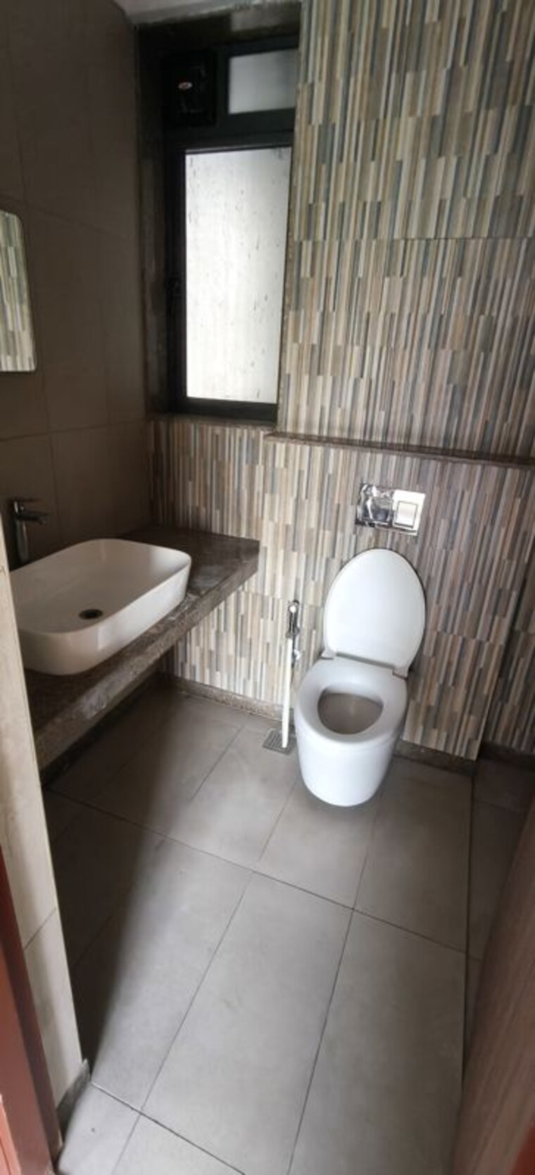 Bathroom, shapoorji-pallonji-vicinia 3 Bedroom 1008 Sq.Ft. Apartment In Powai Mumbai 10606731