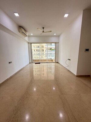 Room in 3 BHK Apartment at Omkar Alta Monte, Malad East – for Sale