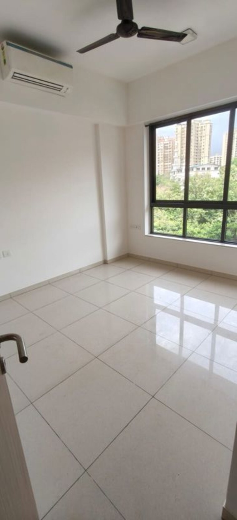 Room, shapoorji-pallonji-vicinia 3 Bedroom 1580 Sq.Ft. Apartment In Powai Mumbai 10606740