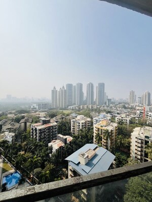 2.5 BHK Apartment For Rent in Oberoi Realty Woods, Goregaon East