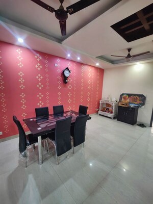 3 BHK Builder Floor For Rent in Sector 31