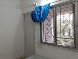 Room in 1 BHK Apartment at Siddharth Estates, Kalyani Nagar – for Rent