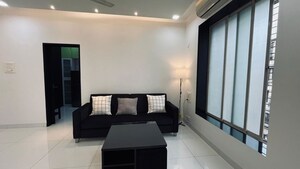 Team Area in 1 BHK Apartment at Hind Mansion Apartments, Mahim West – for Rent