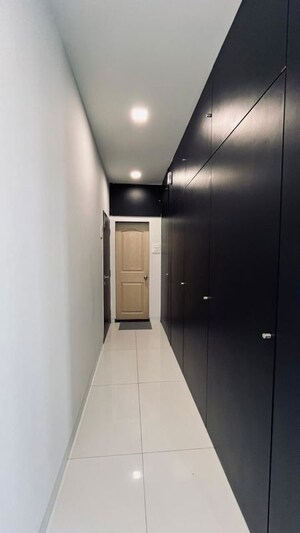 Building Lobby in 1 BHK Apartment at Hind Mansion Apartments, Mahim West – for Rent