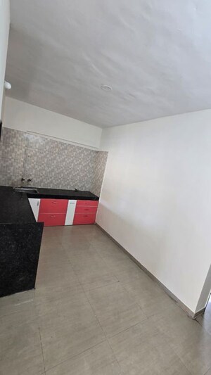 Room in 2 BHK Apartment at Wadgaon Sheri – for Rent