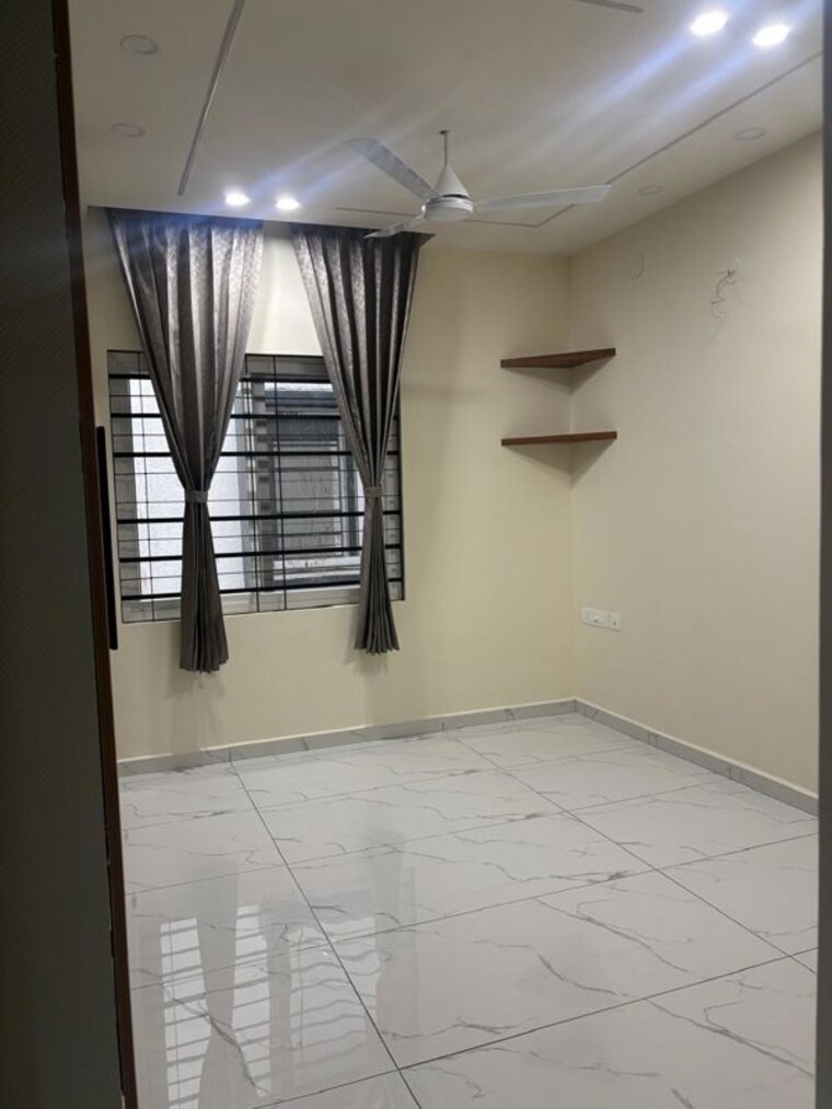 Room, trendsquares-ambience 3 Bedroom 1590 Sq.Ft. Apartment In Thanisandra Main Road Bangalore 10605772