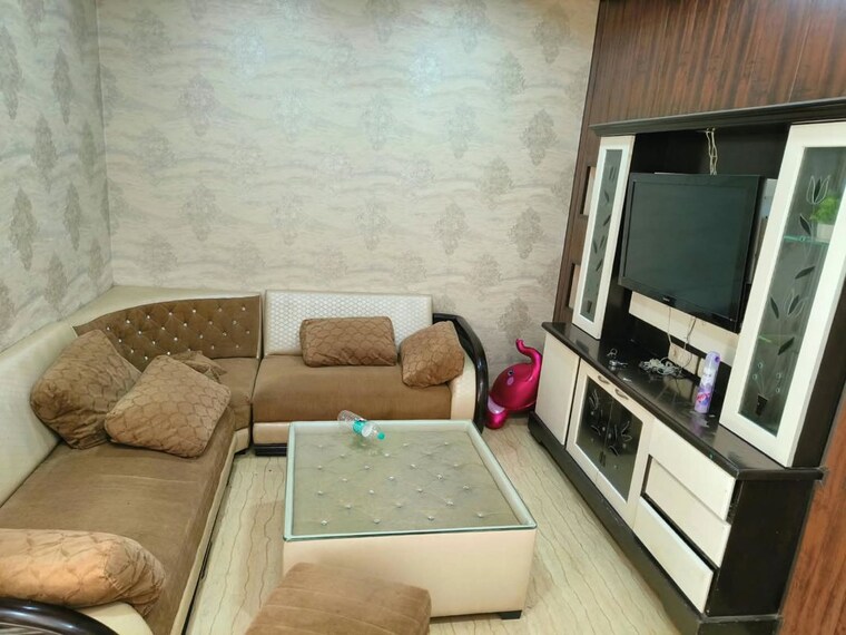 undefined, malviya nagar 2 Bedroom 100 Sq.Yd. Builder Floor In Malviya Nagar Delhi 10605776