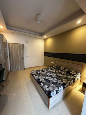 1 RK Builder Floor For Rent in Sector 45