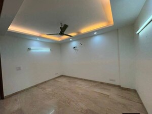Room in 1 BHK Apartment at Saket – for Rent