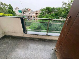 Balcony in 1 BHK Apartment at Saket – for Rent