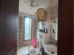 Bathroom in 1 BHK Apartment at Saket – for Rent