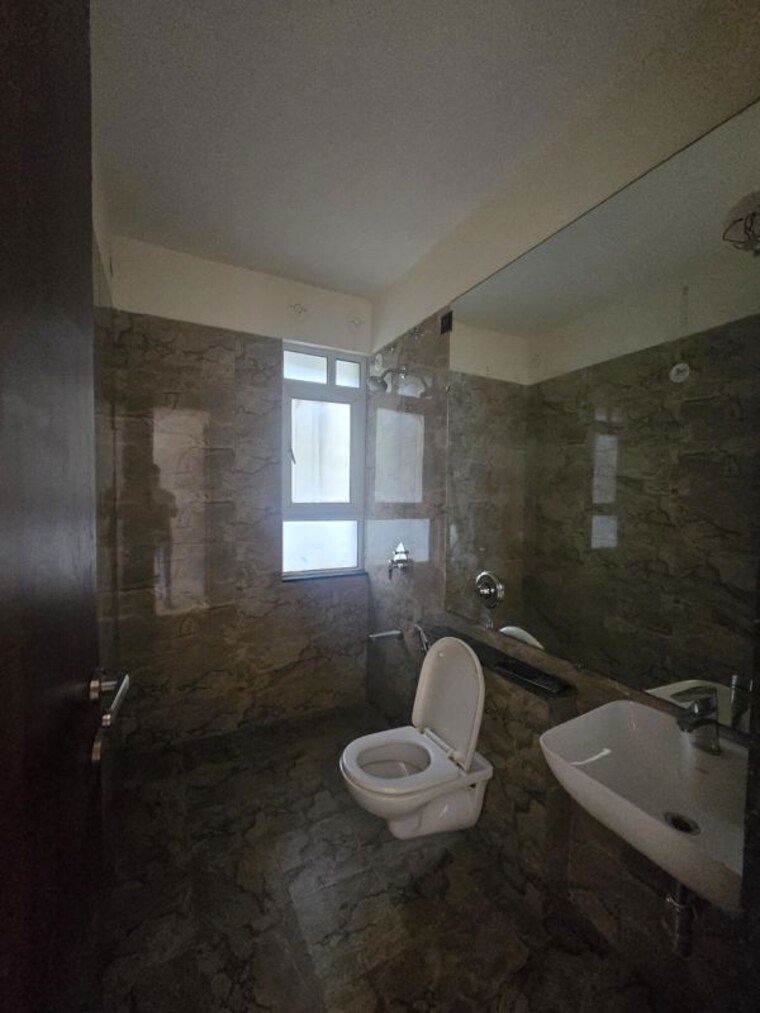 Bathroom, vtp-alpine 3 Bedroom 1235 Sq.Ft. Apartment In Mahalunge Pune 10550040