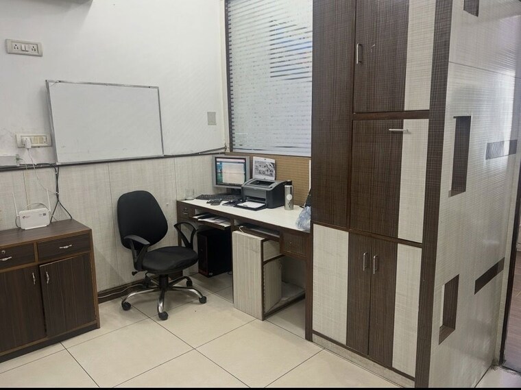 Team Area, sector 26 Commercial Office Space 350 Sq.Ft. In Sector 26 Chandigarh 10606806