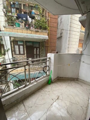 Balcony in 1 BHK Builder Floor at Saket – for Rent