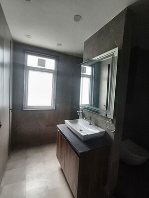 Room in 4 BHK Builder Floor at Greater Kailash ii – for Sale