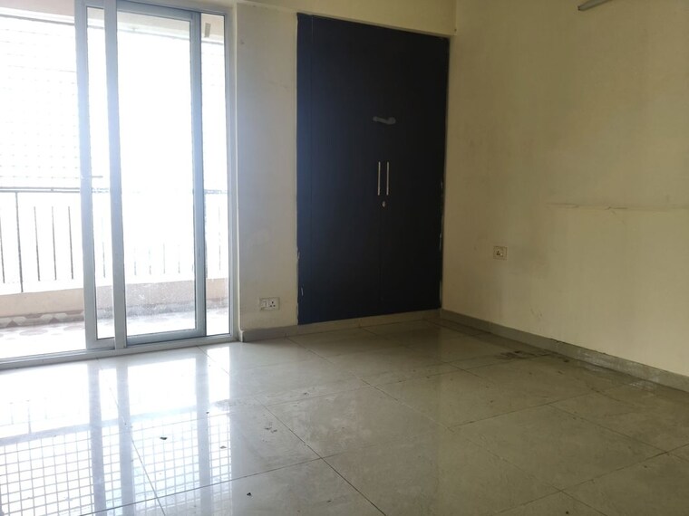 Room, landcraft-golf-links 3 Bedroom 1600 Sq.Ft. Apartment In Pandav Nagar Ghaziabad 10606826