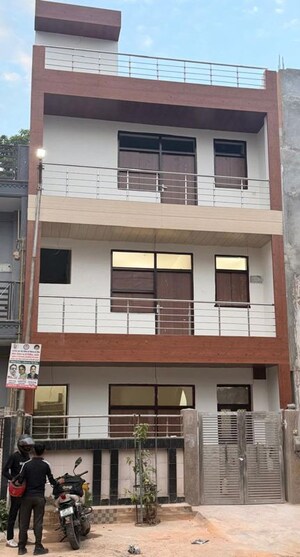 5 BHK Independent House – Exterior View View at Baba Delta Square 1, Delta I Greater Noida - for Sale