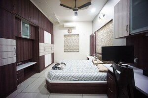 Bedroom in 4 BHK Independent House at Khokhra – for Sale