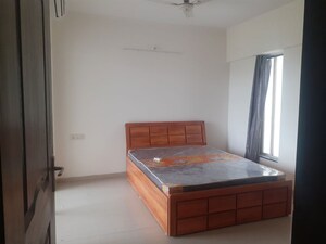 Bedroom in 2 BHK Apartment at La Gloriosa Apartment, Kalyani Nagar – for Rent