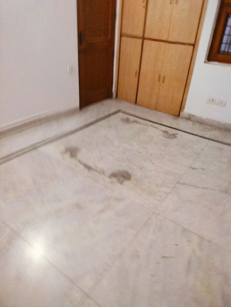 Room, nar-vihar-1 2 Bedroom 1250 Sq.Ft. Independent House In Sector 34 Noida 10606866