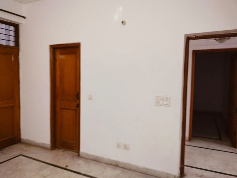 Room, nar-vihar-1 2 Bedroom 1250 Sq.Ft. Independent House In Sector 34 Noida 10606866