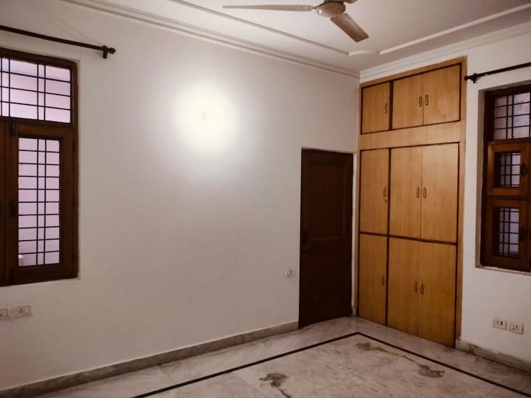 Room, nar-vihar-1 2 Bedroom 1250 Sq.Ft. Independent House In Sector 34 Noida 10606866