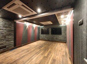  Office Space For Rent in Naupada