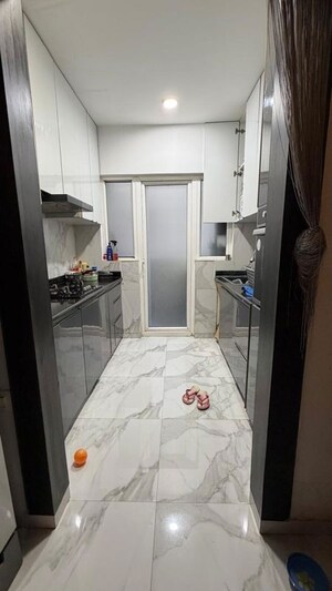 Bathroom in 2 BHK Apartment at Meenakshi Apartament, Infantry Road – for Rent